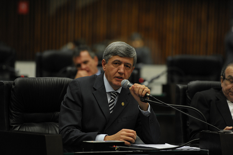 Gilberto Martin visita a FETIEP