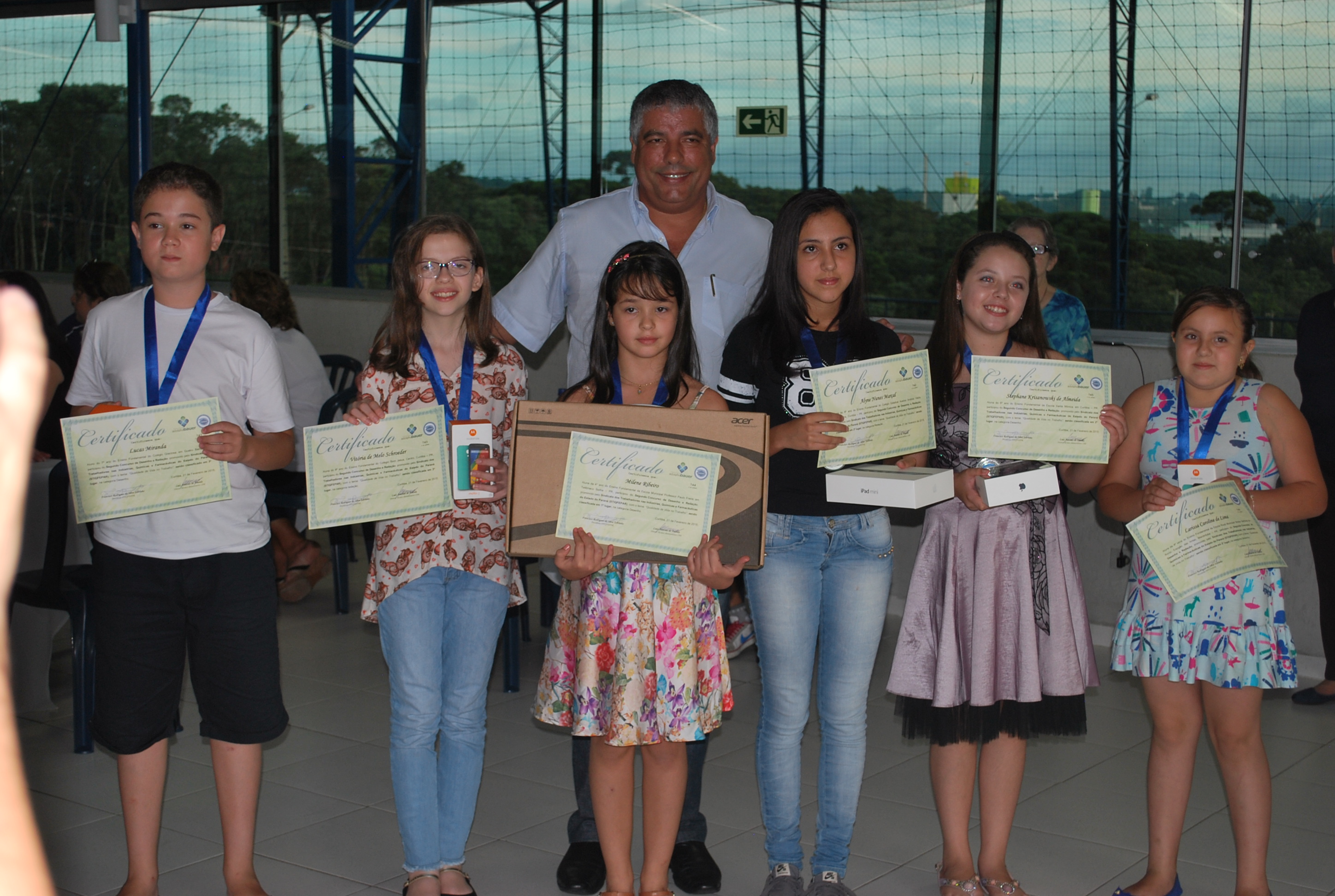 STIQFEPAR entrega prêmios do II Concurso de Redação e Desenho