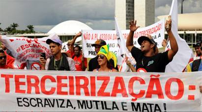 Confira se seu deputado votou a favor ou contra a Terceirização